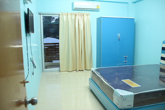 Condo — photo 3