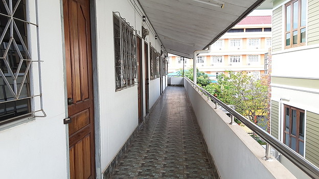 Condo — photo 2