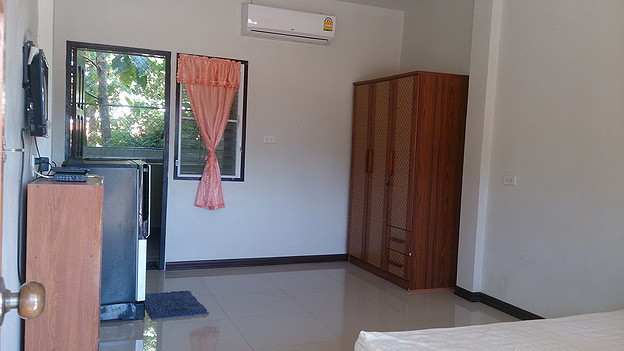Condo — photo 2
