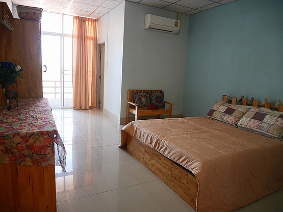 Condo — photo 5