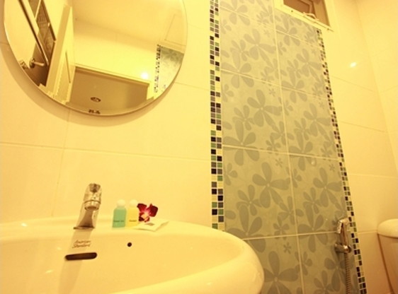 Condo — photo 5