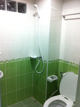 Condo — photo 2