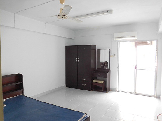 Condo · Wang Thonglang, bangkok — photo 2