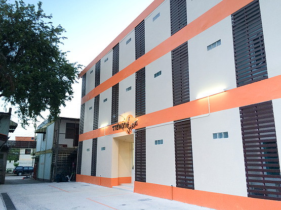 Condo — photo 2