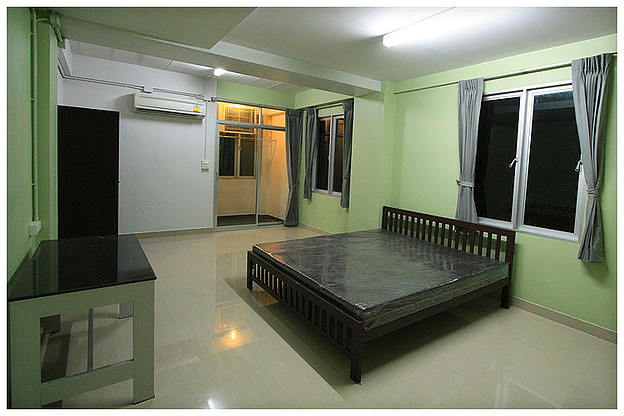 Condo · Khlong San, bangkok — photo 3