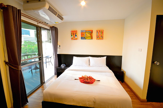 Condo · Khlong Toei, bangkok — photo 4