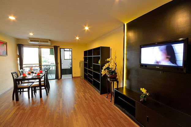 Condo · Khlong Toei, bangkok — photo 1