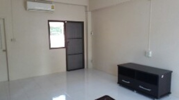 Condo · Mueang Chon Buri, chon_buri — photo 5
