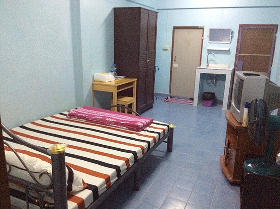 Condo — photo 2