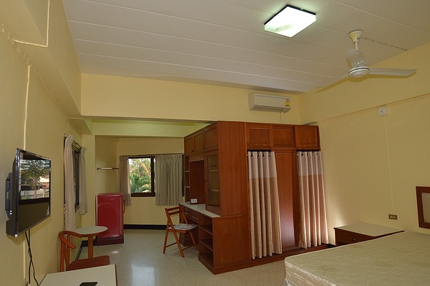 Condo — photo 5