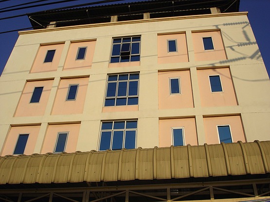 Condo — photo 2