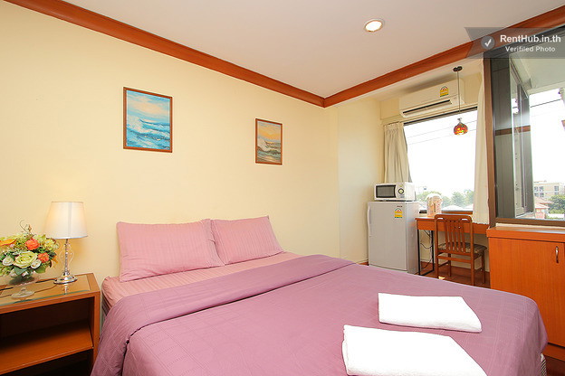 Condo · Wang Thonglang, bangkok — photo 2