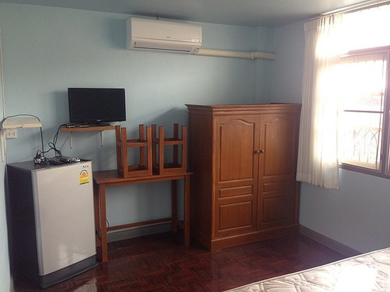 Krittina Female Dormitory  - Apartment for Rent