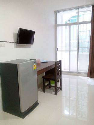 Condo — photo 2