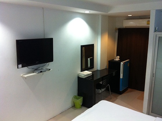 Condo — photo 5