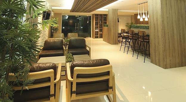 Condo — photo 3