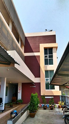 Condo — photo 2