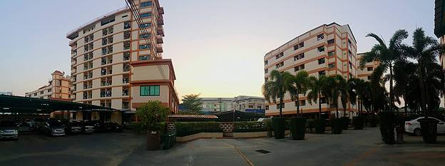 Condo · Bang Khun Thian, bangkok — photo 3