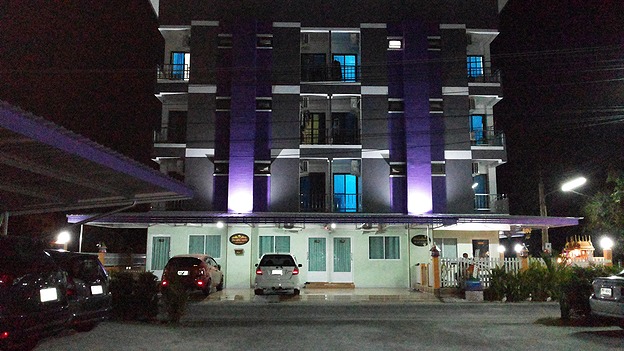 Condo · Mueang Chon Buri, chon_buri — photo 2