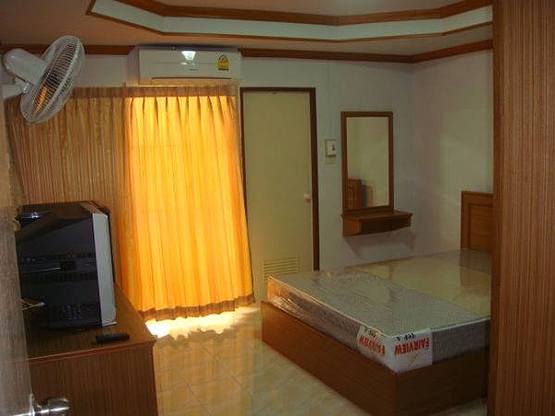 Condo — photo 4