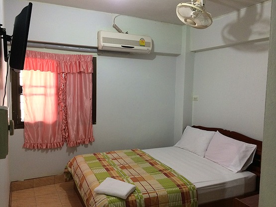 Condo — photo 5