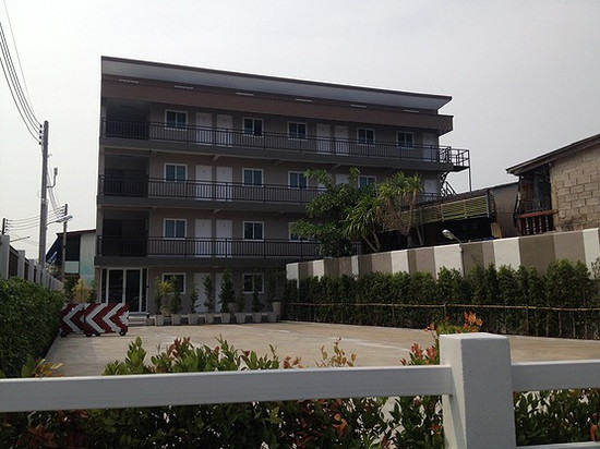 Banpukpunfun Muang Chumphon - Apartment for Rent