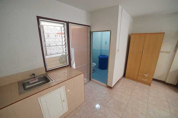 Condo — photo 5