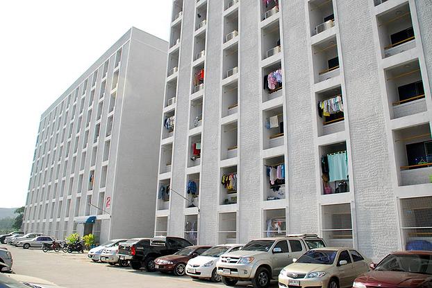 Condo · Khan Na Yao, bangkok — photo 2