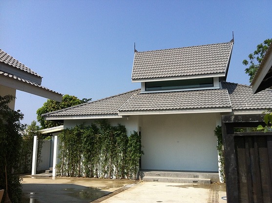Condo — photo 2