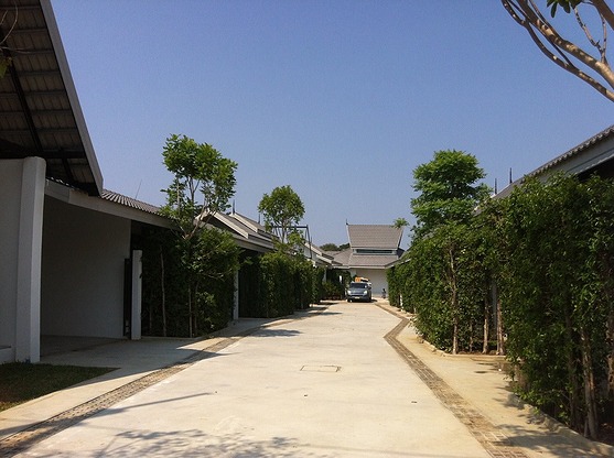 Condo — photo 4