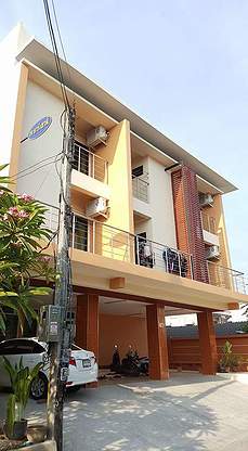 Condo — photo 2
