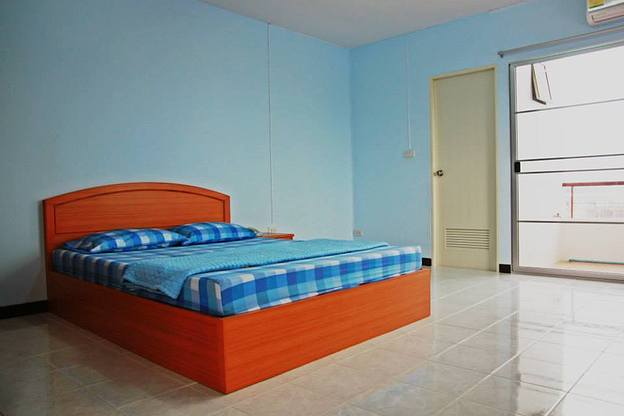 Condo · Mueang Chon Buri, chon_buri — photo 4