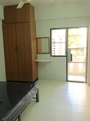 Condo · Wang Thonglang, bangkok — photo 1