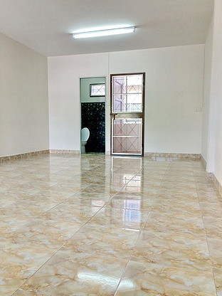 Condo · Mueang Chon Buri, chon_buri — photo 3