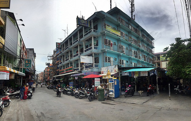 Condo · Mueang Chon Buri, chon_buri — photo 1