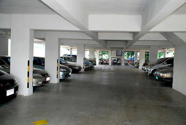 Condo · Khan Na Yao, bangkok — photo 2