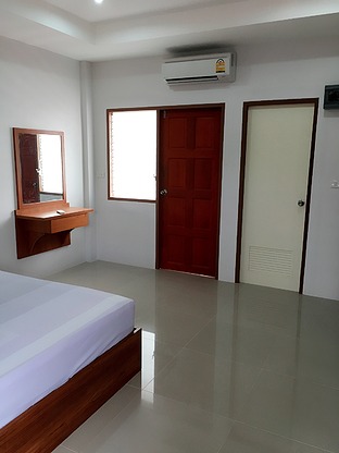 Porkaew Apartment
