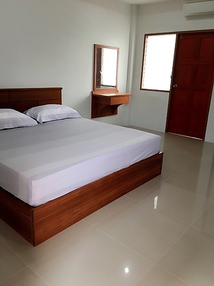 Porkaew Apartment