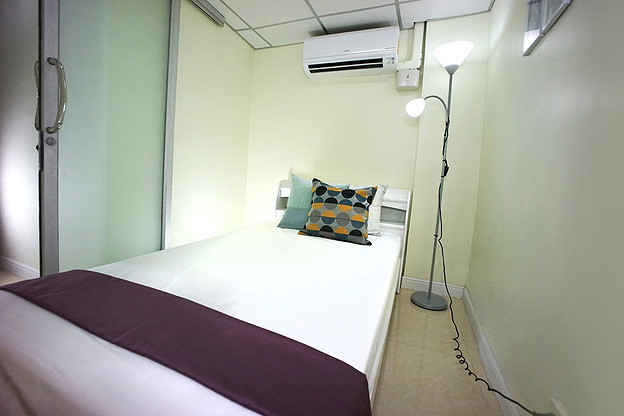 Condo · Bang Rak, bangkok — photo 3