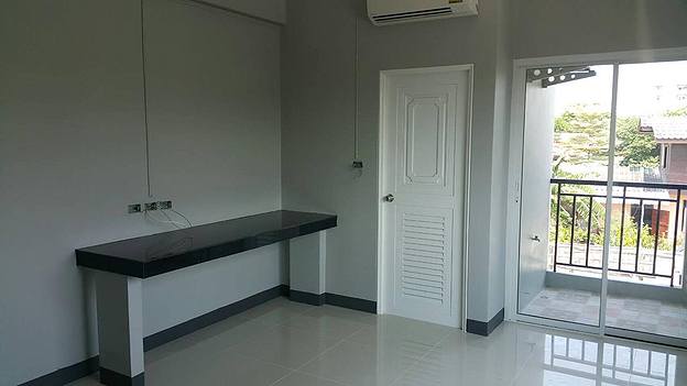 Condo · bangkok — photo 4