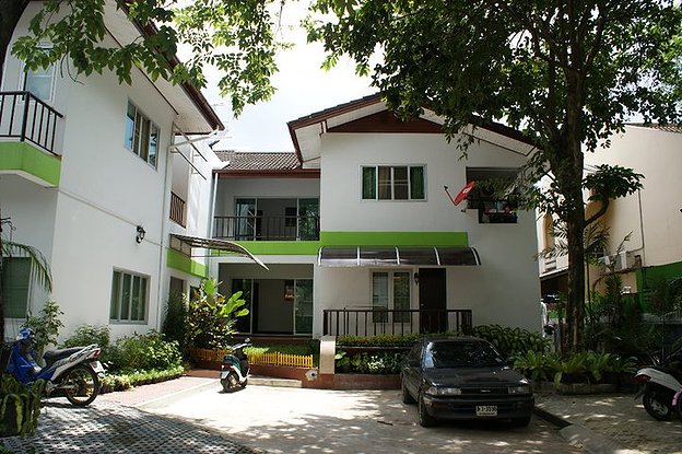 Condo — photo 3