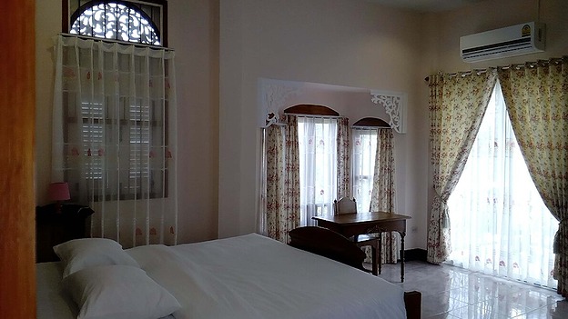 Condo — photo 3