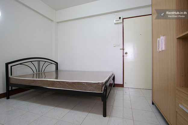 Condo · Huai Khwang, bangkok — photo 5