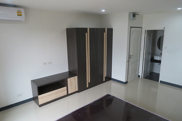 Condo · Bangkok Noi, bangkok — photo 4