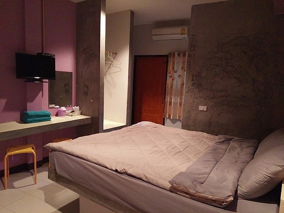 Condo — photo 3