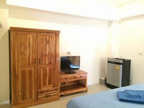 Condo — photo 2