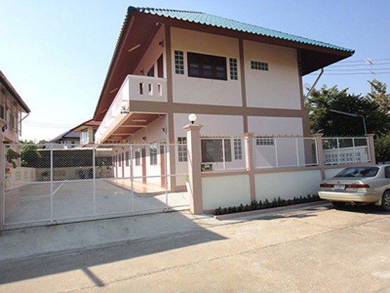 Condo — photo 2