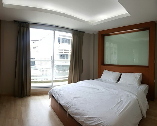 Condo · bangkok — photo 1