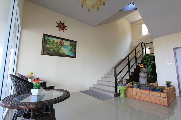 Condo · Mueang Chon Buri, chon_buri — photo 3