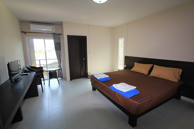 Condo · Mueang Chon Buri, chon_buri — photo 4